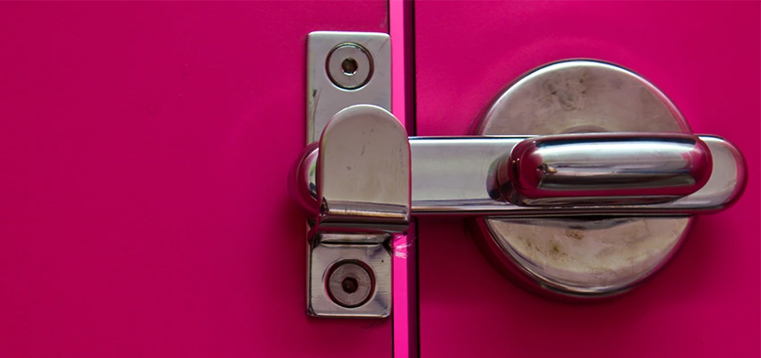 Childproof Gate Lock in Greenacres, California