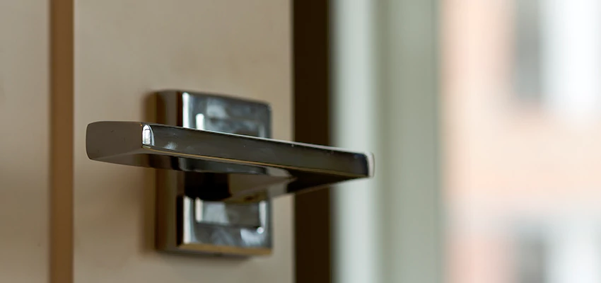 Door Lever Knob Repair in Greenacres, California