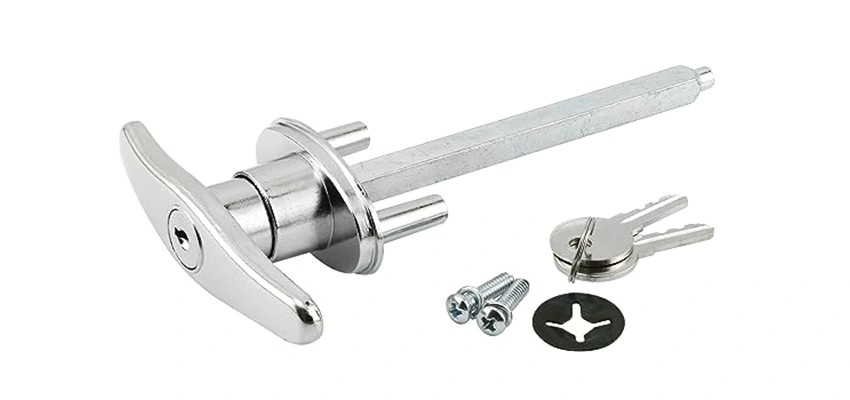 Old Style Garage Door Locks Replacements in Greenacres, California
